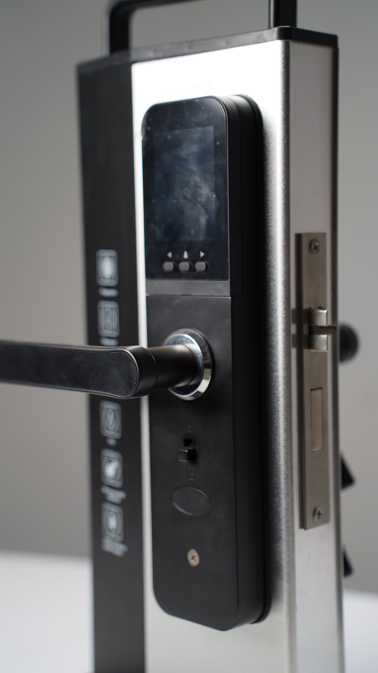 H07 FACE LOCK